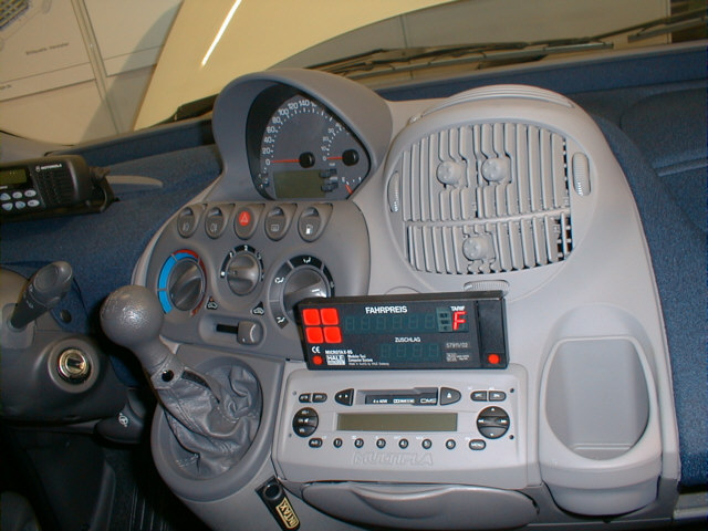 Pflegeunfreundliches Cockpit im Fiat Multipla
